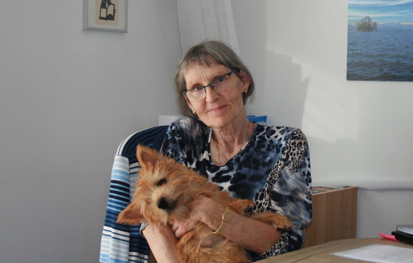 Rita Bussmann Meier mit ihrem Hund